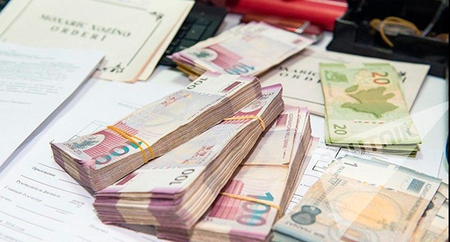 Kredit təşkilatlarının vəziyyəti yaxşı deyil: Pulları toplamaq olmur