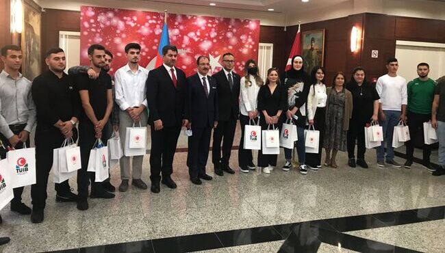 T&uuml;rkiyə səfirliyində Anma G&uuml;n&uuml; ilə bağlı tədbir ke&ccedil;irildi