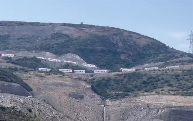 &ldquo;La&ccedil;ın&rdquo; buraxılış məntəqəsində g&ouml;zləyən "yardım" karvanı Ermənistana qayıdır