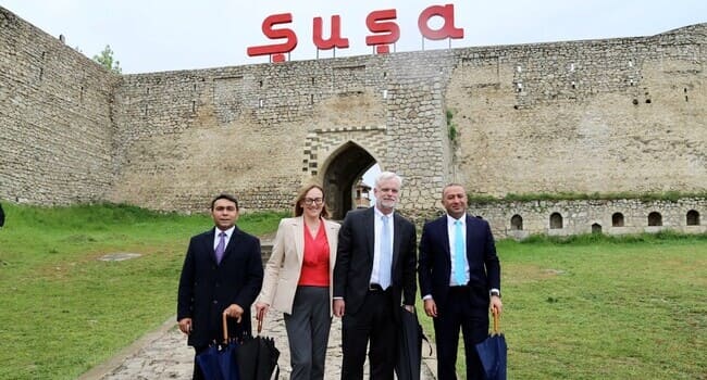ABŞ Səfiri F&uuml;zuli və Şuşa şəhərlərinə səfər edib