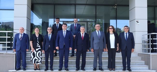 Şimali Kipr Türk Cümhuriyyətinin (ŞKTC) təhsil naziri və rəsmi nümayəndələri MEK-i ziyarət edib