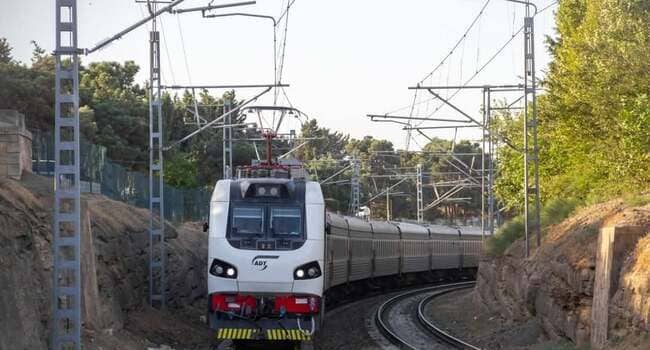 İsrailin mərkəzində qatarların hərəkəti dayandırılıb