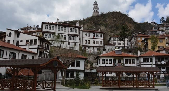 Bizans, Roma və Osmanlı sivilizasiyalarını &ouml;z&uuml;ndə yaşadan qədim G&ouml;yn&uuml;k