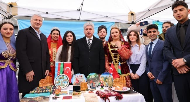 T&uuml;rkiyənin Sakarya şəhərində baharın gəlişini m&uuml;jdələyən Novruz bayramı şənliyi ke&ccedil;irilib - Foto