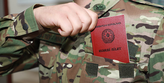 Hərbi xidmət və tibbi müayinədən yayınanları nə gözləyir?