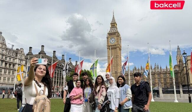 “Bakcell”in dəstəyi ilə “YAŞAT” yay məktəbi Londonda