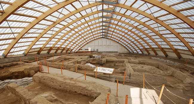 DNT Tədqiqatı T&uuml;rkiyənin Neolitik &Ccedil;atalh&ouml;y&uuml;k şəhərində qadın mərkəzli cəmiyyətin olduğunu ortaya aşkarladı