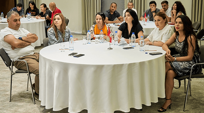 “Nar” milli mətbuatın 150 illiyini media nümayəndələri ilə qeyd edib
