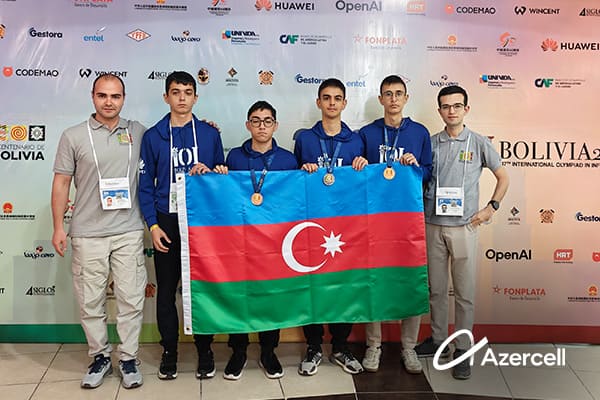 Azercell Beynəlxalq İnformatika Olimpiadasında uğur qazanan məktəbliləri təbrik edir