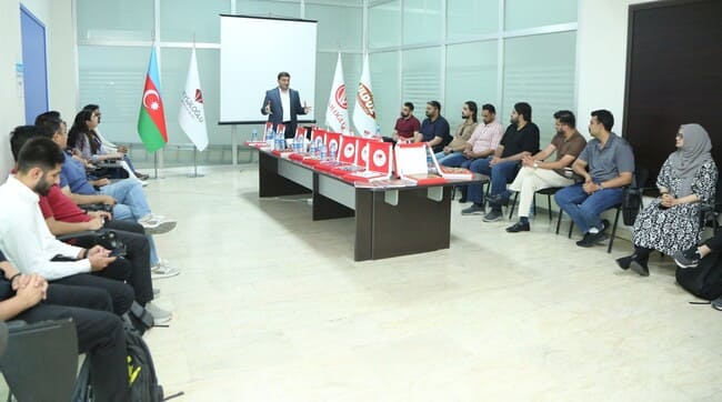 Pakistanlı MBA tələbələri &ldquo;Ulduz&rdquo; şokolad fabrikində istehsalat turunda iştirak ediblər