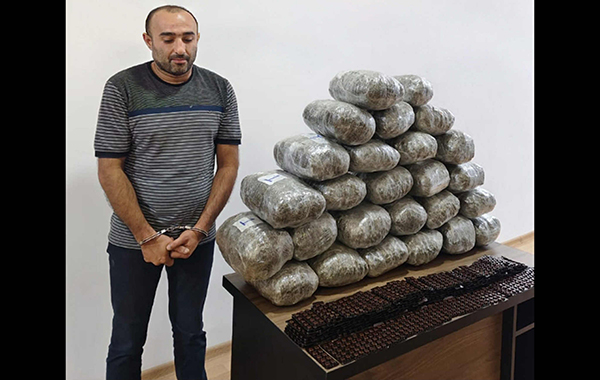 Beyləqanda əməliyyat: 26 kiloqrama yaxın narkotik, 2500-dən &ccedil;ox narkotik tərkibli dərman aşkarlandı