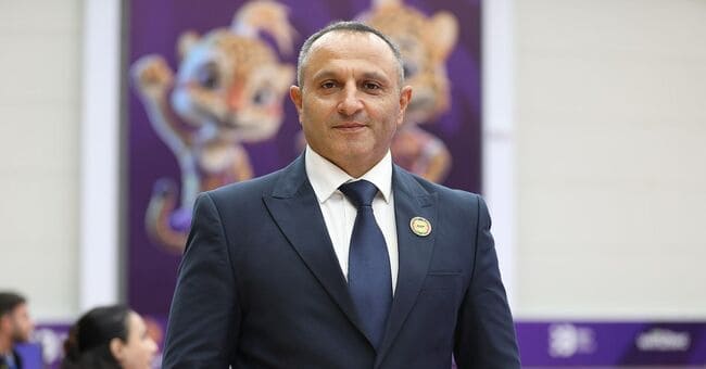 "İddia olunduğu kimi "qara siyahı" olduğunu d&uuml;ş&uuml;nm&uuml;rəm, tədbirə Nazirliyin dəvət g&ouml;ndərdiyi şəxslər gedib"