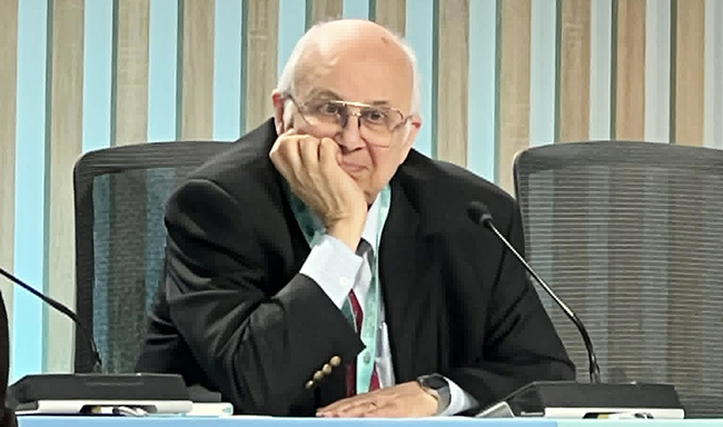 İsmail Serageldin: &ldquo;Tarixi şəhərlərin mədəni irsi qorunaraq gələcək nəsillərə &ouml;t&uuml;r&uuml;lməlidir&rdquo;