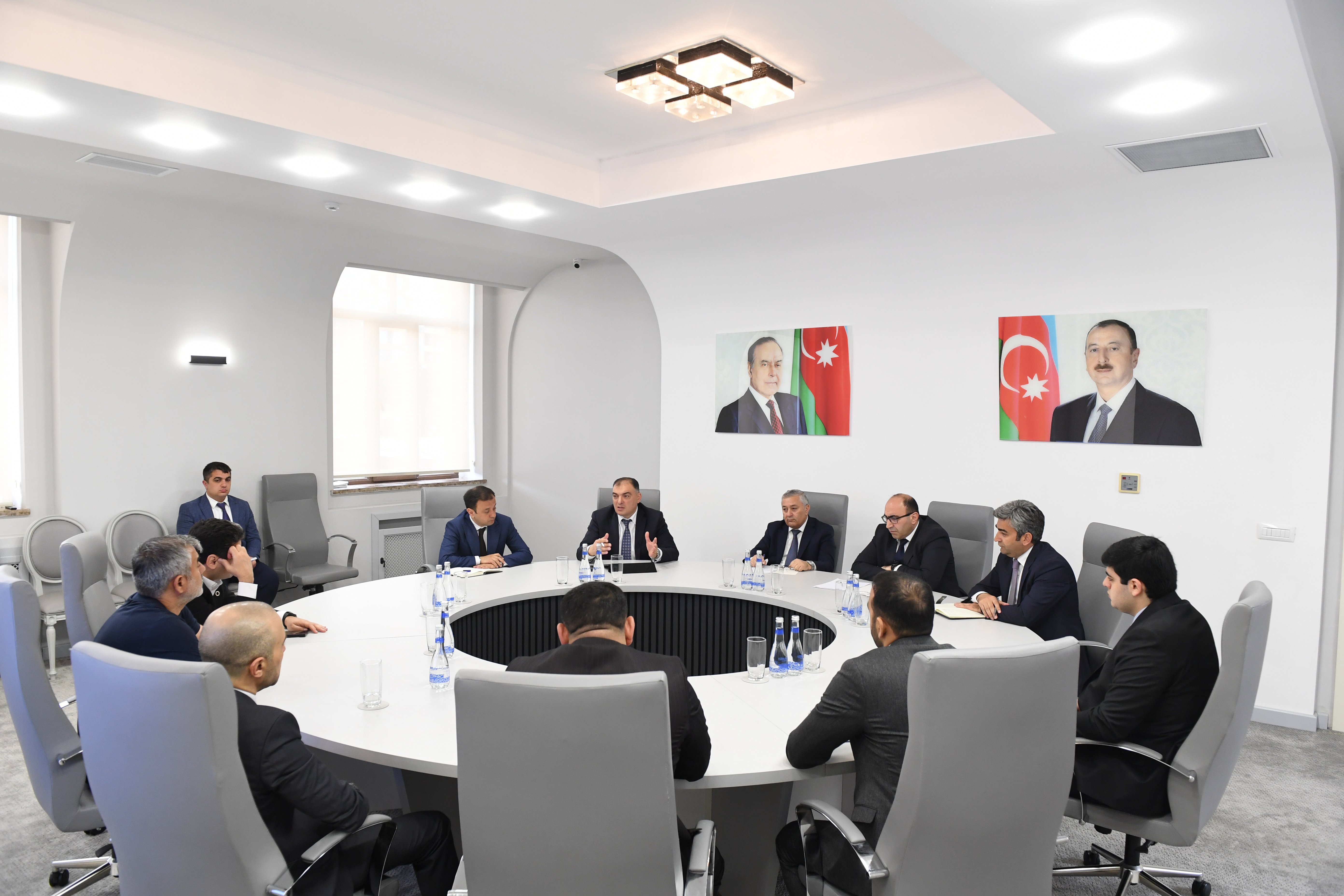 &ldquo;Azərişıq&rdquo; ASC və &ldquo;Ticarət Şəbəkələrinin İnkişafı&rdquo; İctimai Birliyinin n&uuml;mayəndələri arasında g&ouml;r&uuml;ş ke&ccedil;irilib