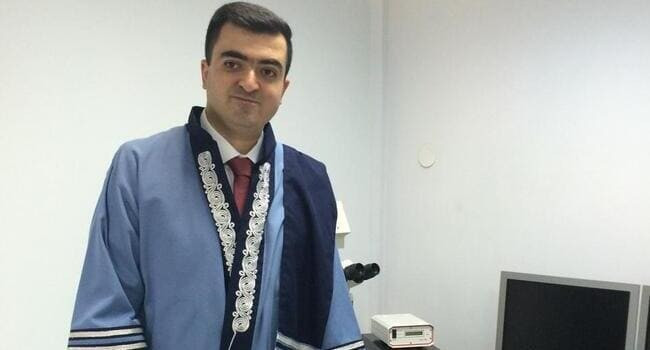 Həkim-onkoloq Fərid Museyibov: “İstər kimyaterapiya, istər şüa müalicəsi alan hər bir pasiyentdə öncə ümumi qan analizləri yoxlanılır”